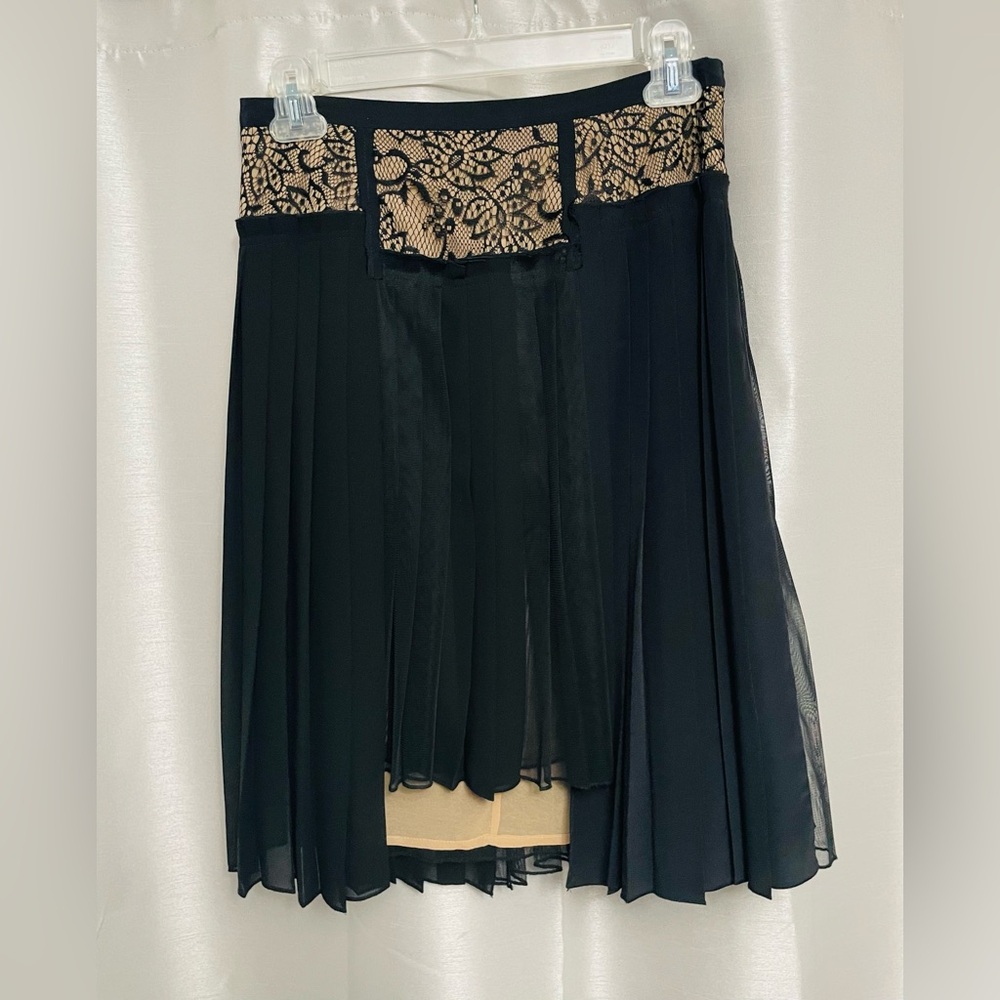 BCBGMAXAZRIA Rakel Lace Pleated Skirt - Picture 5 of 8